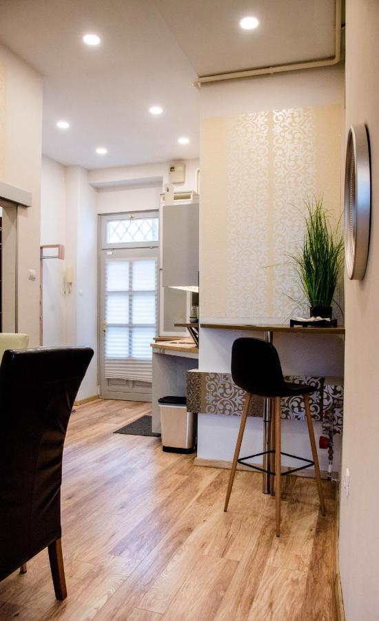 Molnar Apartment Cozy City Center Retreat For 2 Ac & Perfect Location! 布达佩斯 外观 照片
