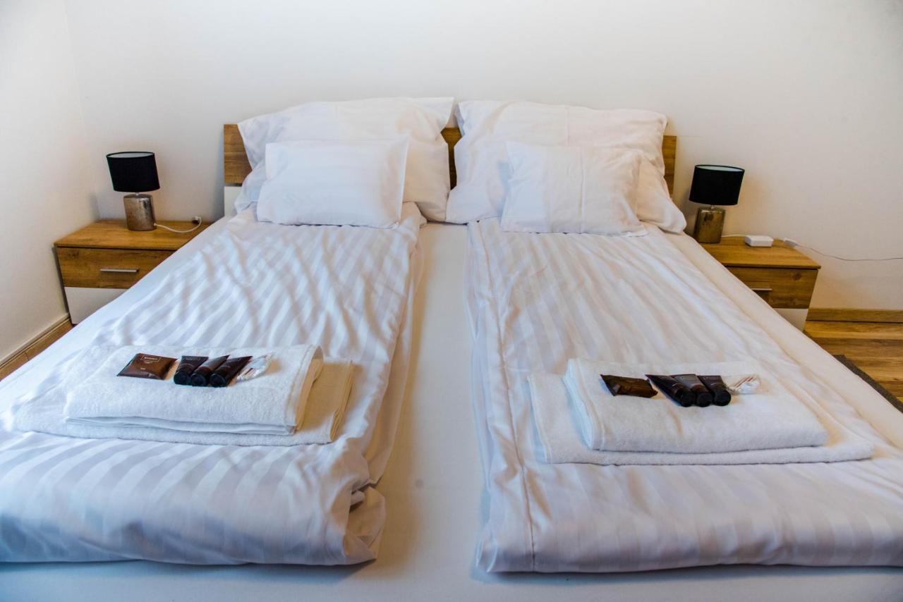 Molnar Apartment Cozy City Center Retreat For 2 Ac & Perfect Location! 布达佩斯 外观 照片