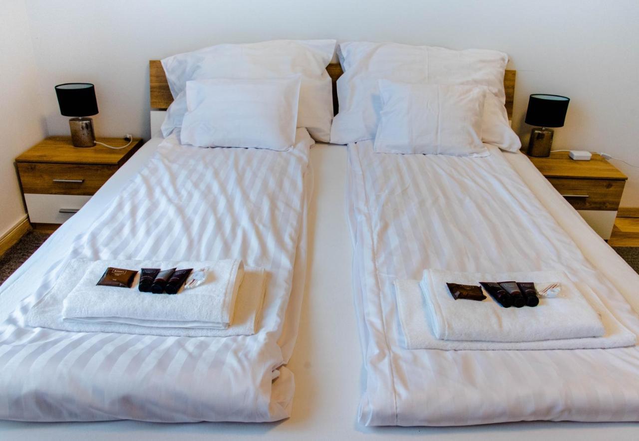 Molnar Apartment Cozy City Center Retreat For 2 Ac & Perfect Location! 布达佩斯 外观 照片