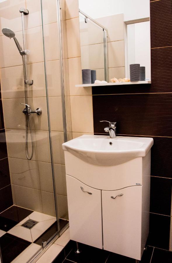 Molnar Apartment Cozy City Center Retreat For 2 Ac & Perfect Location! 布达佩斯 外观 照片