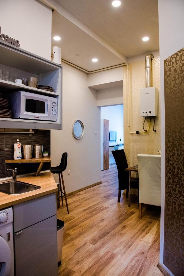 Molnar Apartment Cozy City Center Retreat For 2 Ac & Perfect Location! 布达佩斯 外观 照片